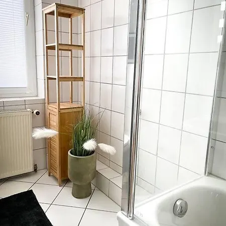 Bali Style Mit High Speed Wlan Und Gratis Parkplatz Apartment